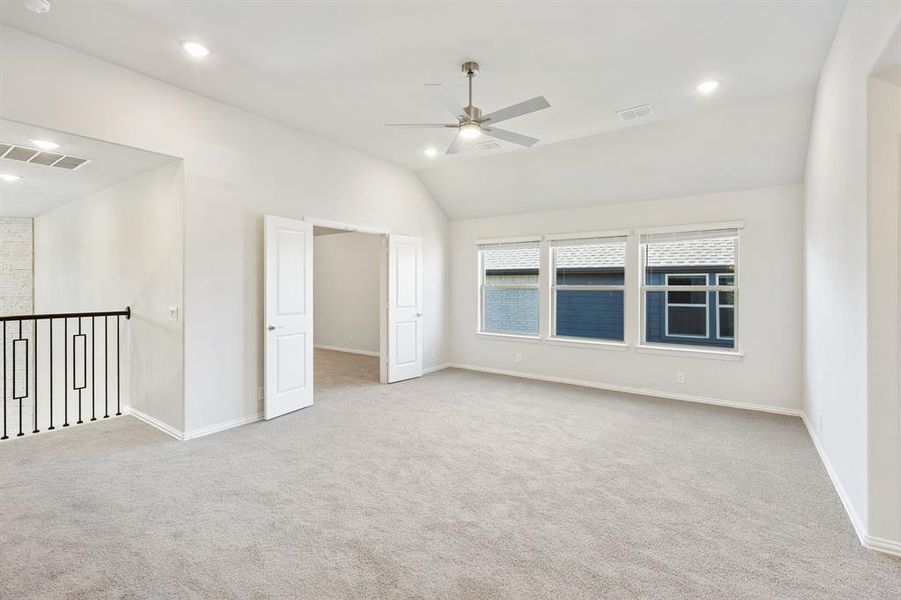 Spacious, unfurnished interior of a new home in Union Park Classic 60, Little Elm (Image 25). Spacious, unfurnished interior of a new home in Union Park Classic 60, Little Elm (Image 25).