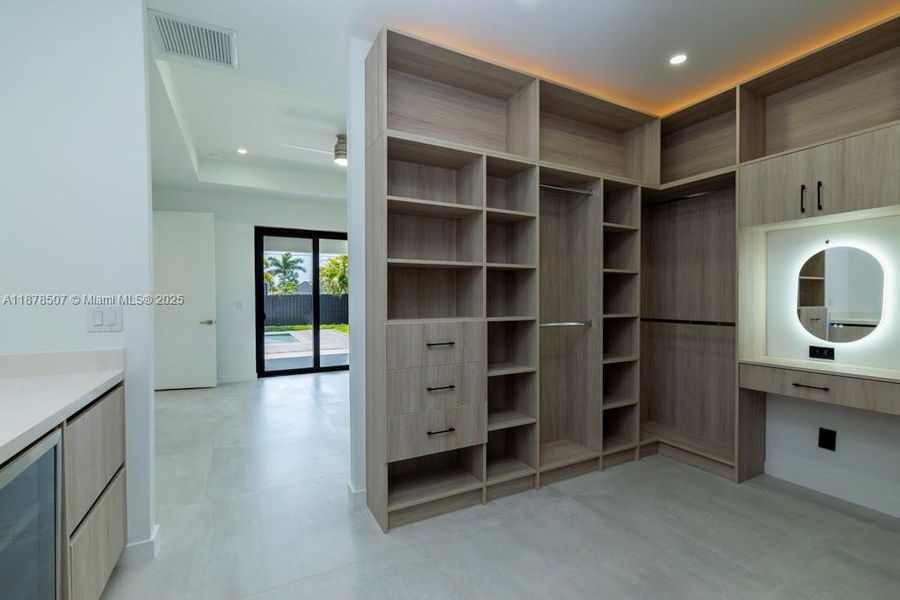Furnished interior view inside a new home in , Cape Coral (Image 6).