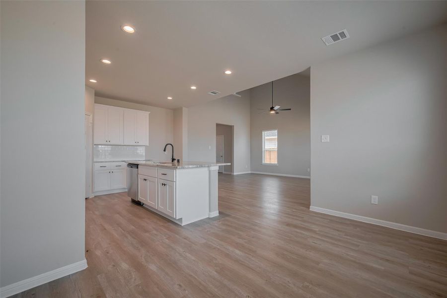 Furnished interior view inside a new home in La Segarra, Brookshire (Image 10). Furnished interior view inside a new home in La Segarra, Brookshire (Image 10).