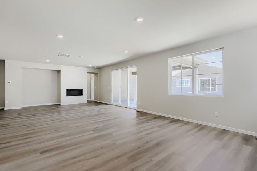 2,153sf New Home in Berthoud, CO.  - Slide 10