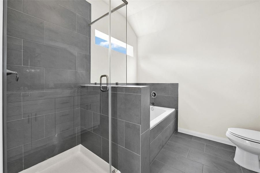 Furnished interior view inside a new home in Aldine Pines, Houston (Image 10).