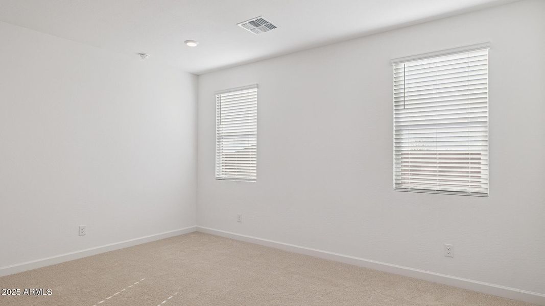 3985_Phoenician_Lot 2081_Aloravita_Peori 3985_Phoenician_Lot 2081_Aloravita_Peori