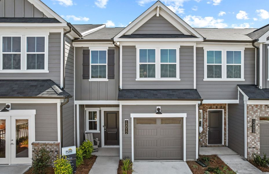 Representative exterior photo of a completed home built from the Landis by Pulte Homes in Mallard Park, Charlotte, NC (Image 33).