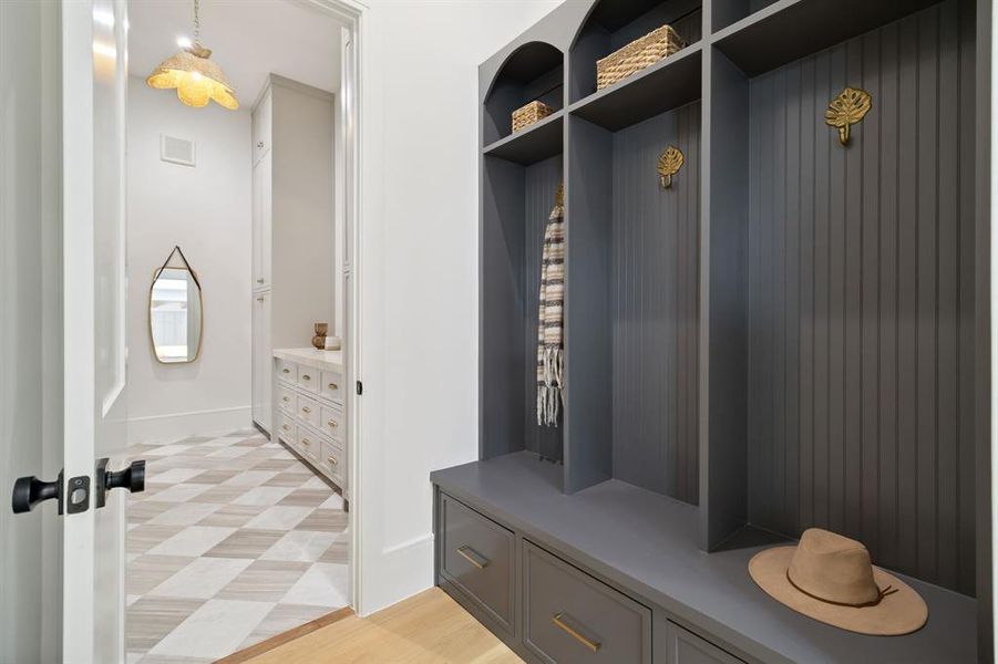 Furnished interior view inside a new home in , Dallas (Image 25).