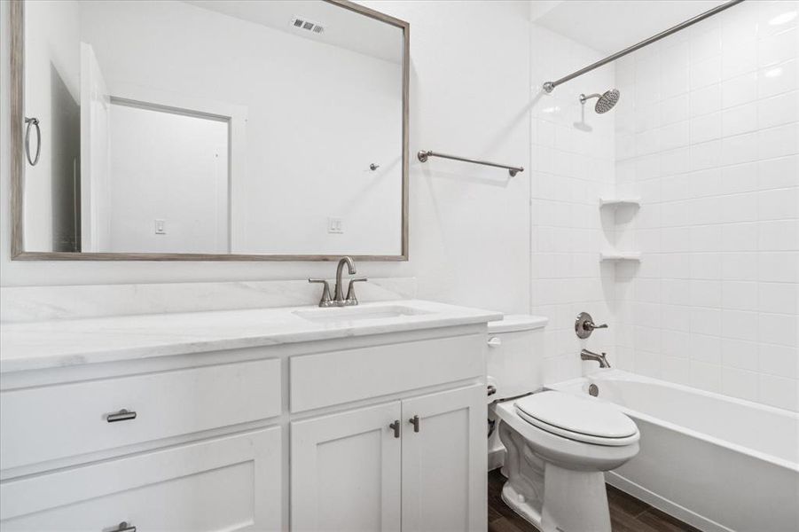 Furnished interior view inside a new home in , Wylie (Image 10). Furnished interior view inside a new home in , Wylie (Image 10).