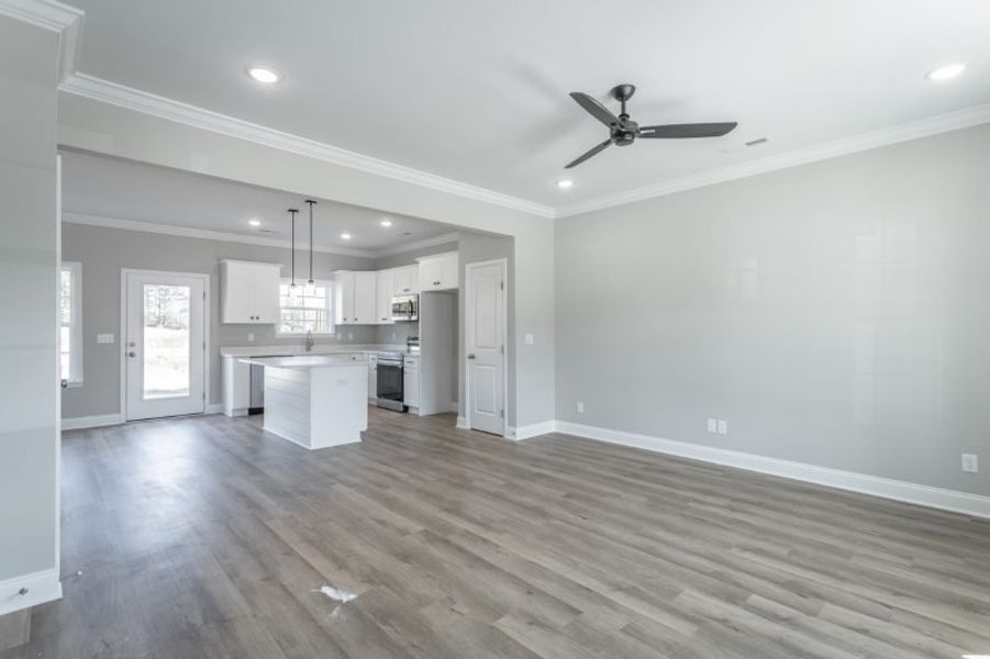 Spacious, unfurnished interior of a new home in The Nassau, Chattanooga (Image 27).