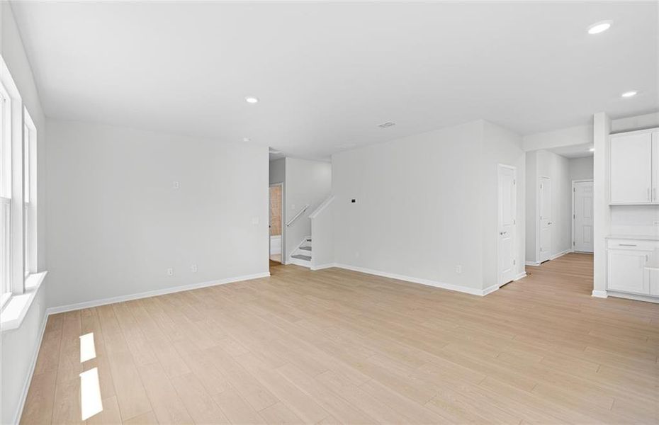 Spacious, unfurnished interior of a new home in Avery Ridge, Gainesville (Image 21).
