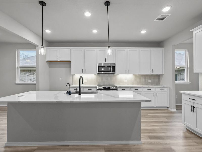 Representative furnished interior of a home built from the The Glenwood E by Davidson Homes LLC in Bricewood, San Antonio (Image 8).