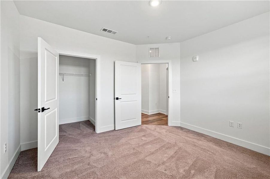 Spacious, unfurnished interior of a new home in , Cumming (Image 29).