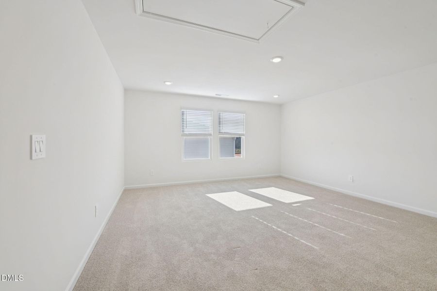 23 - Loft
