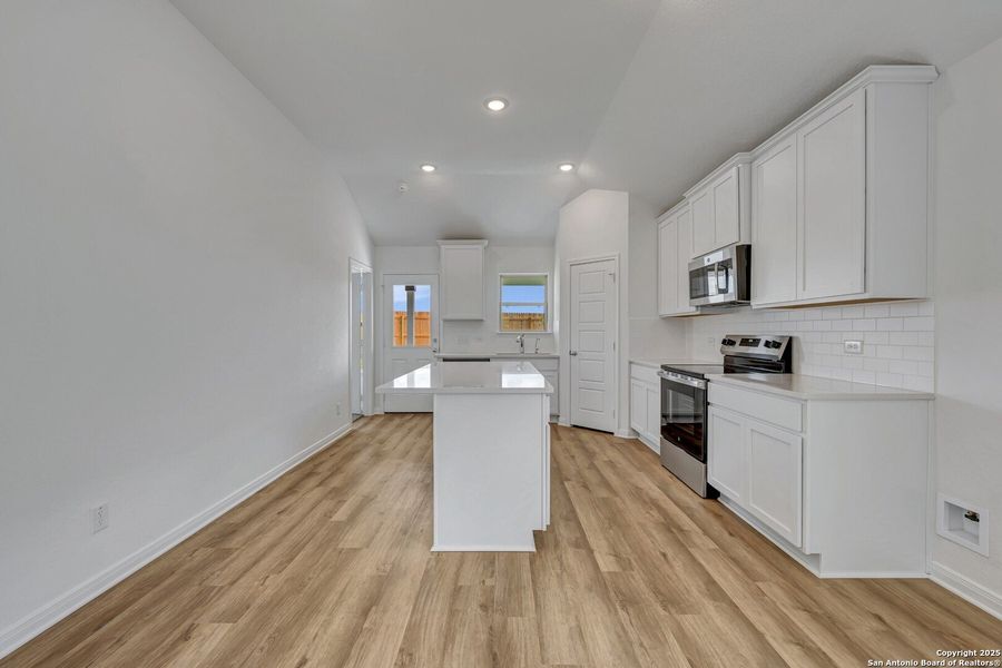 Image 39 of a home in Park Place. Image 39 of a home in Park Place.