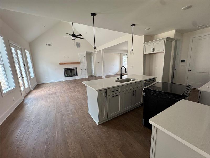 Furnished interior view inside a new home in , Waleska (Image 3).