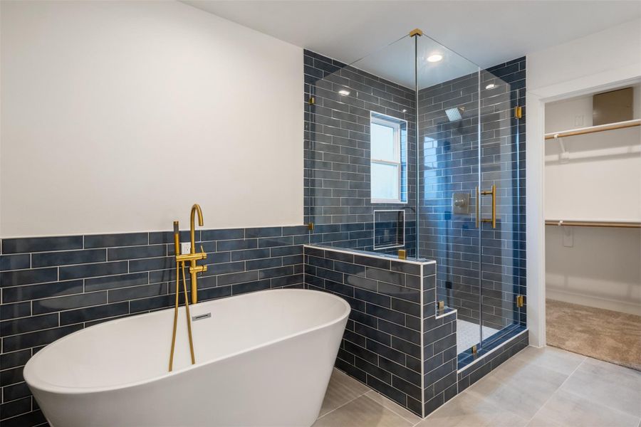 Furnished interior view inside a new home in , Houston (Image 15).