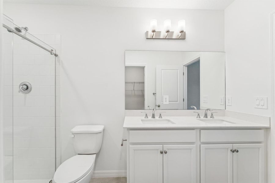 Furnished interior view inside a new home in , Fort Pierce (Image 13).