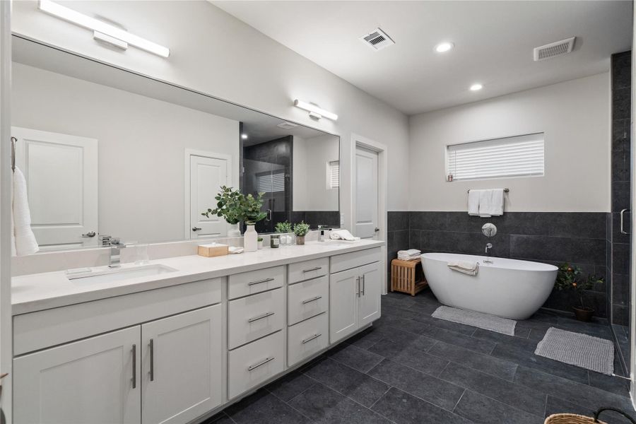 Furnished interior view inside a new home in Willowbend Point, Houston (Image 14).