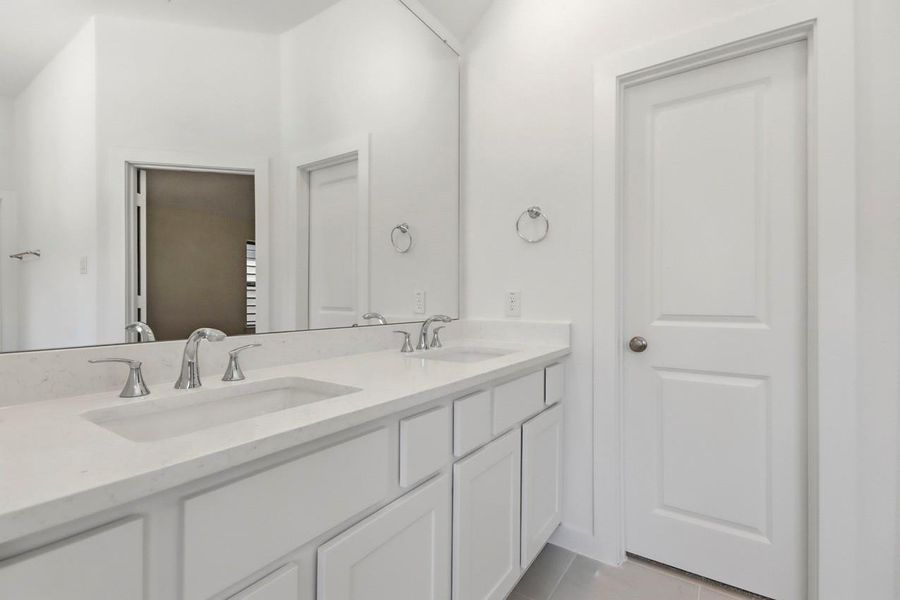 Furnished interior view inside a new home in Woodforest Townhomes, Montgomery (Image 10). Furnished interior view inside a new home in Woodforest Townhomes, Montgomery (Image 10).