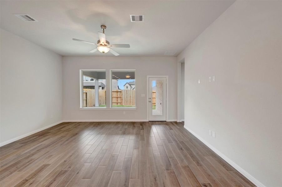 Spacious, unfurnished interior of a new home in Escondido 45’ Homesites, Magnolia (Image 24).