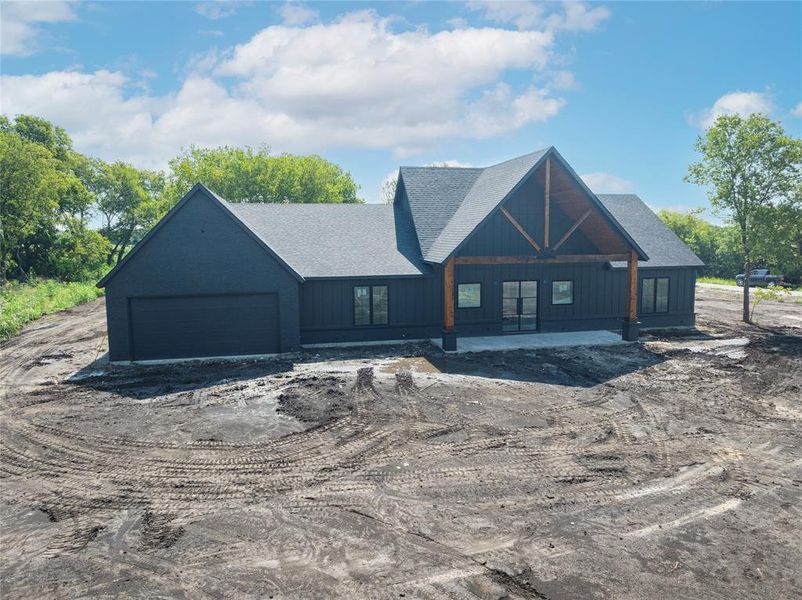 Image 27 of a home in .