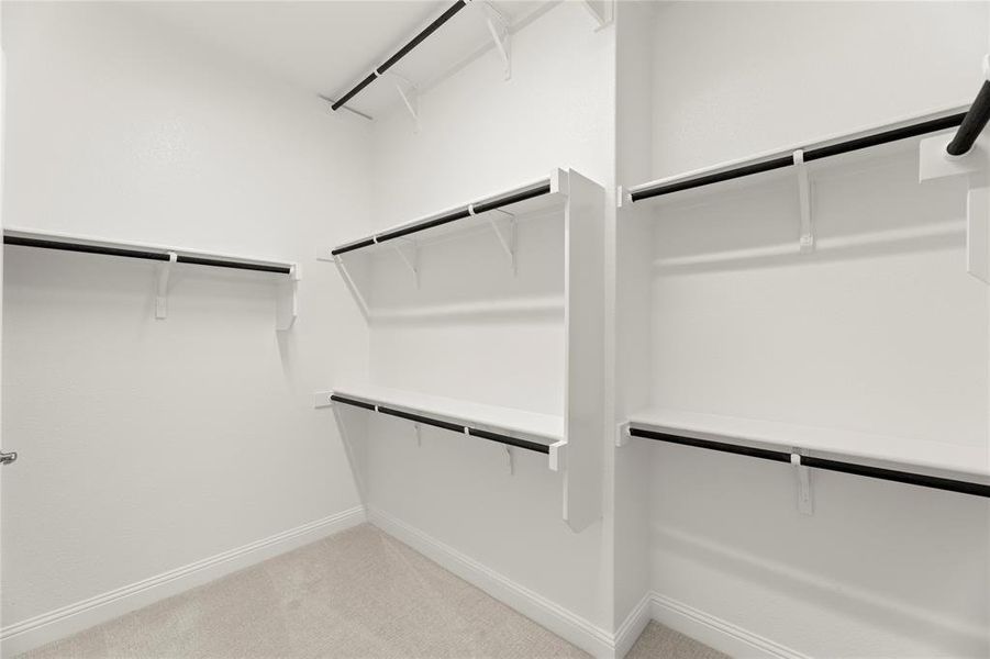 Spacious, unfurnished interior of a new home in Villas at Long Branch, Rowlett (Image 18).