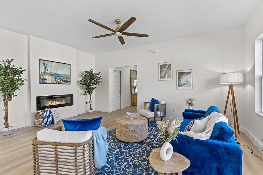 8836-97th-Ct-HigMedia-016-1280