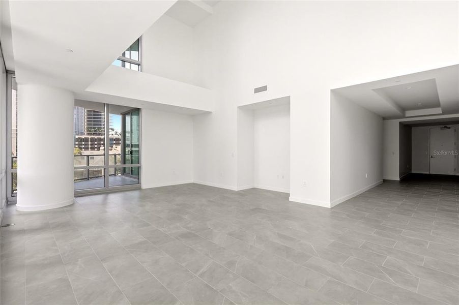 Spacious, unfurnished interior of a new home in , St. Petersburg (Image 40). Spacious, unfurnished interior of a new home in , St. Petersburg (Image 40).