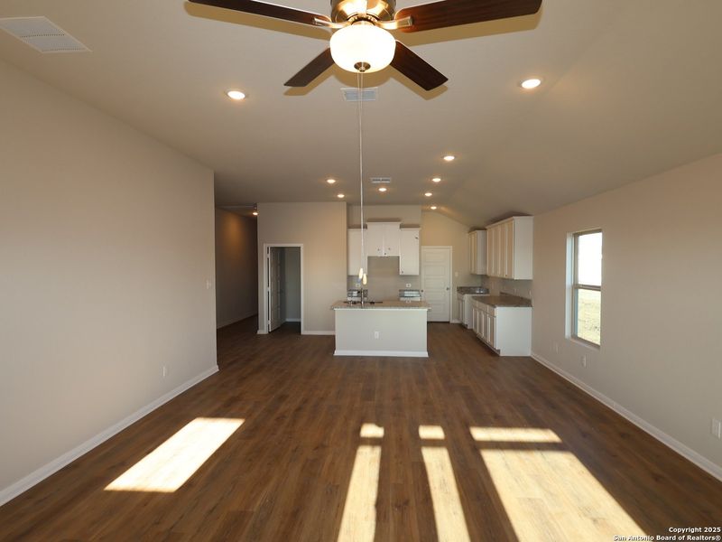 Spacious, unfurnished interior of a new home in Agave, San Antonio (Image 27). Spacious, unfurnished interior of a new home in Agave, San Antonio (Image 27).