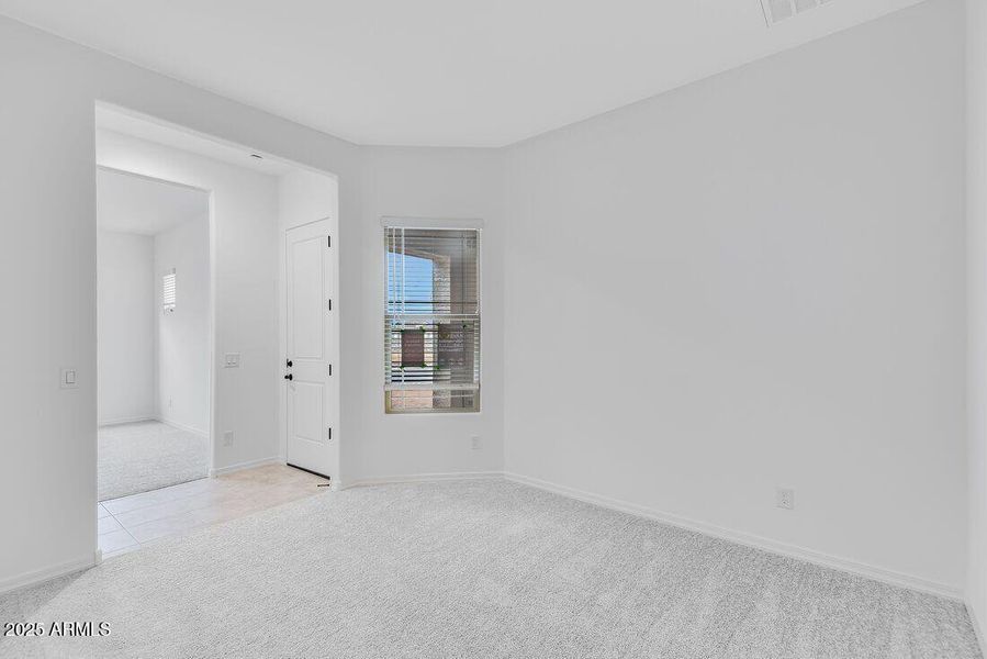 17819 W PASADENA - Ready Now!