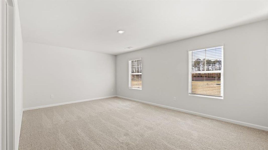 Spacious, unfurnished interior of a new home in Braselton Village, Braselton (Image 22).