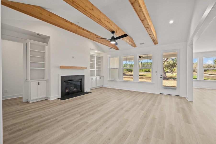 Spacious, unfurnished interior of a new home in , Johns Island (Image 6).