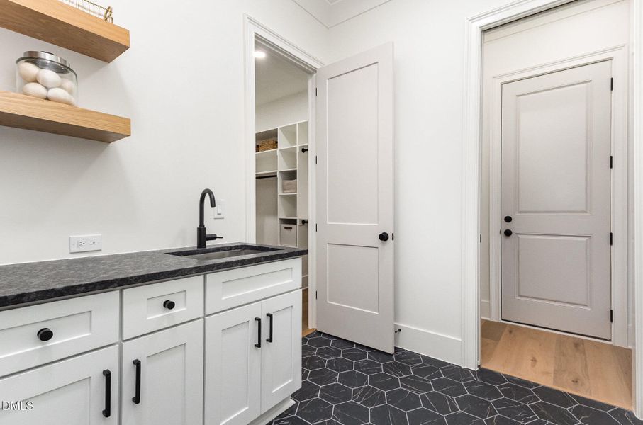 045_kv0a8549-edit_81 045_kv0a8549-edit_81