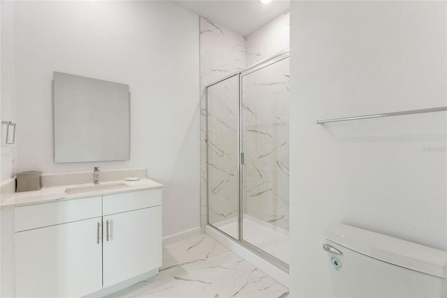 Furnished interior view inside a new home in , Davenport (Image 49).