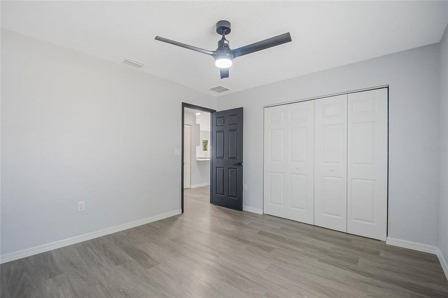 Spacious, unfurnished interior of a new home in , Dunnellon (Image 20).