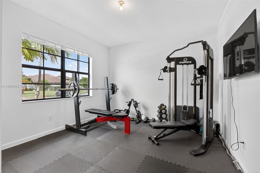 Community amenities in , Royal Palm Beach (Image 39).