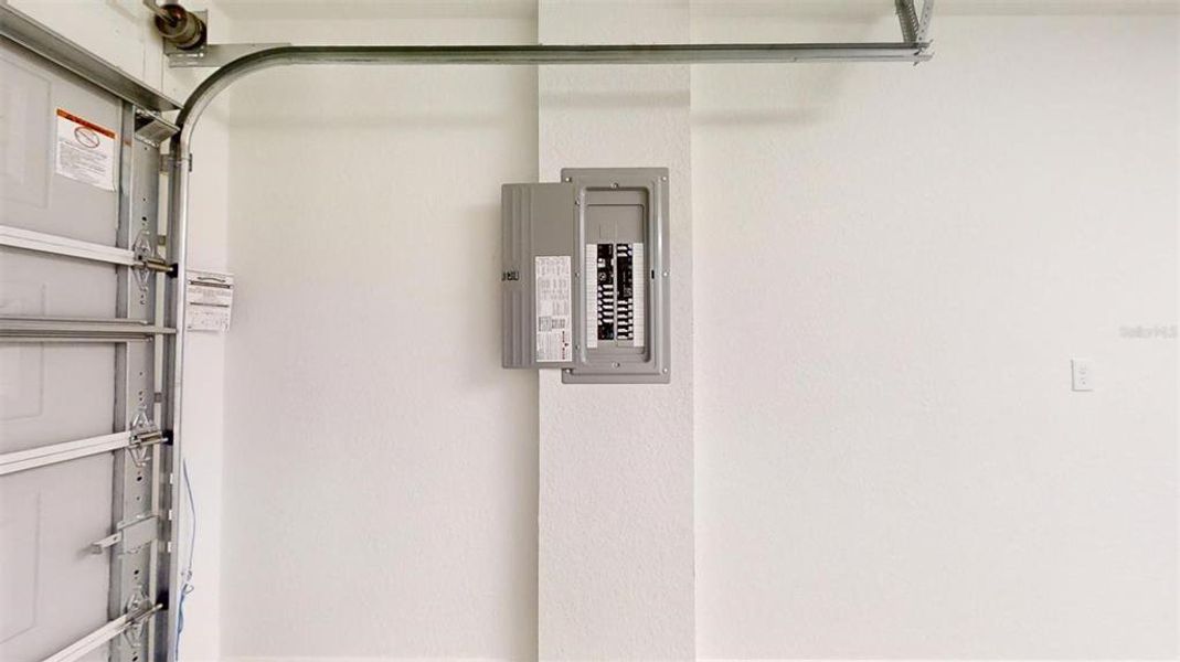 Close-up of interior finishes inside a home in , Dunnellon (Image 18). Close-up of interior finishes inside a home in , Dunnellon (Image 18).