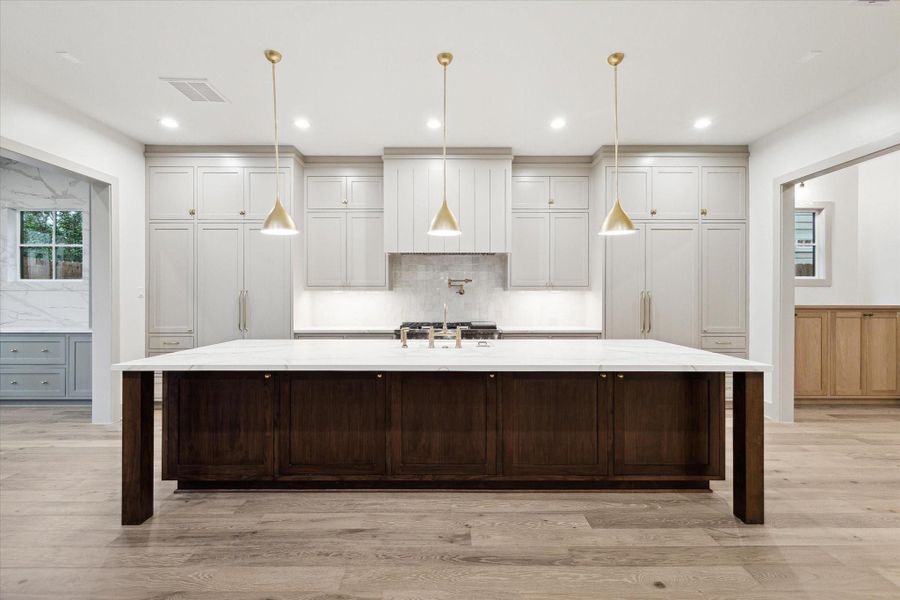 **Previous Builder Project** **Previous Builder Project**