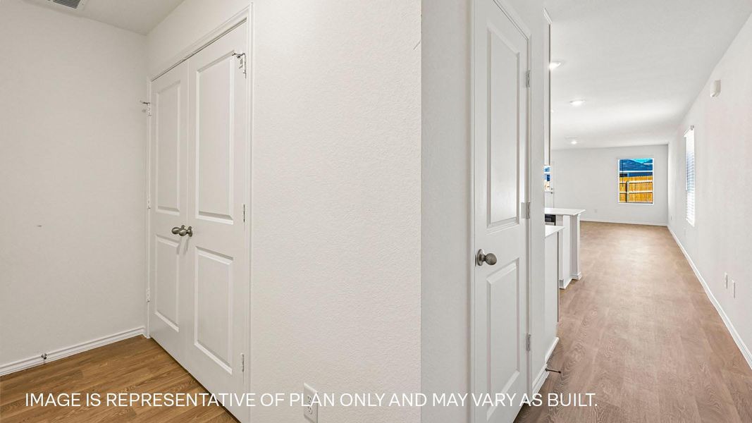 Spacious, unfurnished interior of a new home in Prairie Lakes, Buda (Image 17).