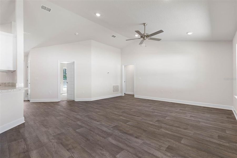Spacious, unfurnished interior of a new home in Palm Coast, Palm Coast (Image 26).