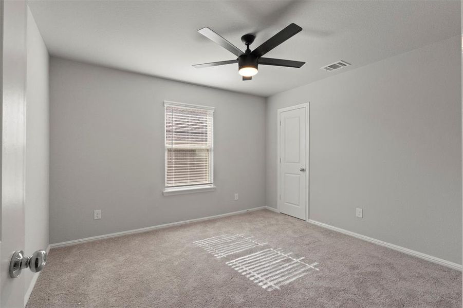 Spacious, unfurnished interior of a new home in Light Farms - Sweetwater, Celina (Image 18).