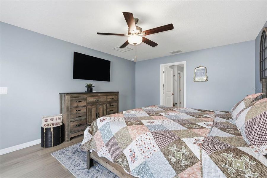 Furnished interior view inside a new home in Verano: The Estates, Spring Hill (Image 7). Furnished interior view inside a new home in Verano: The Estates, Spring Hill (Image 7).