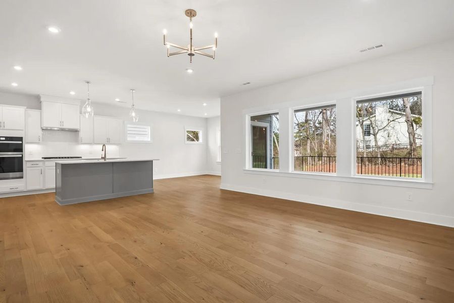 The Dahlia B Family Room