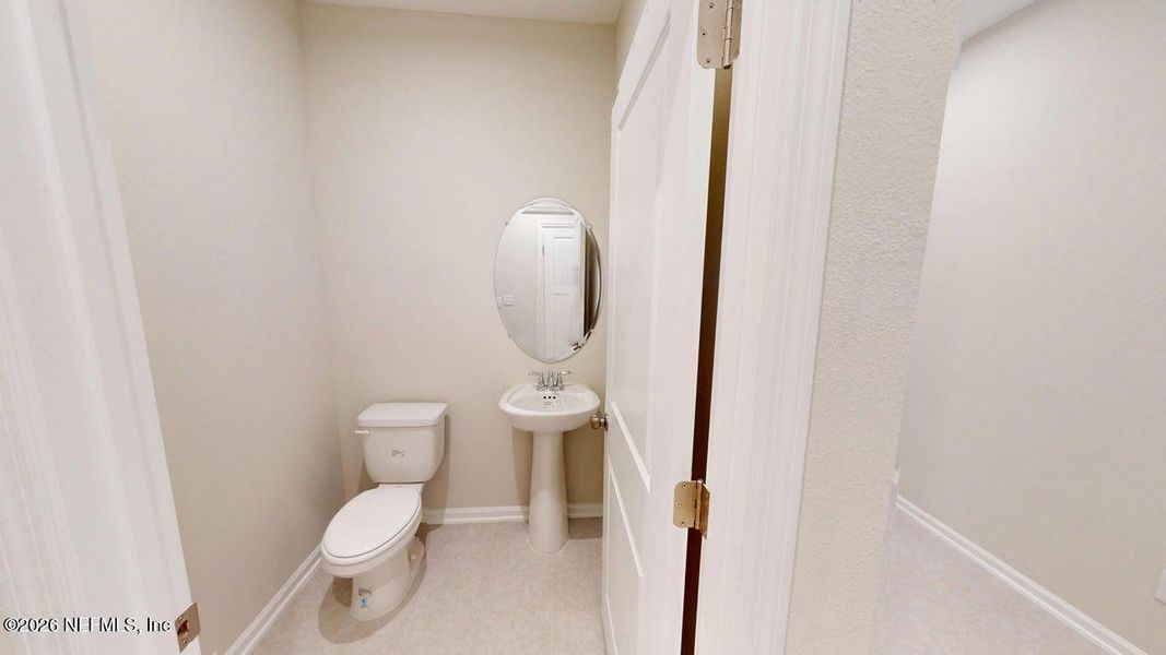 Furnished interior view inside a new home in Egret Creek, Jacksonville (Image 7).