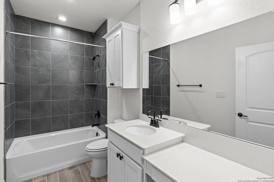 Furnished interior view inside a new home in Horizon Ridge, San Antonio (Image 4).