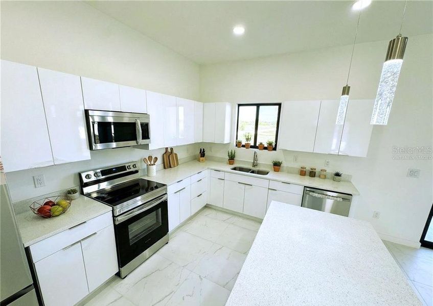 Furnished interior view inside a new home in , Cape Coral (Image 12).