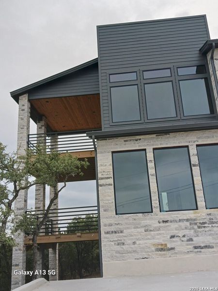 Image 26 of a home in .