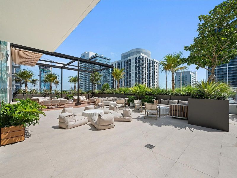 Community amenities in , Miami (Image 21). Community amenities in , Miami (Image 21).