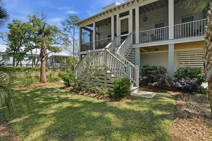 Exterior details and patio area of a home in , Johns Island (Image 24).