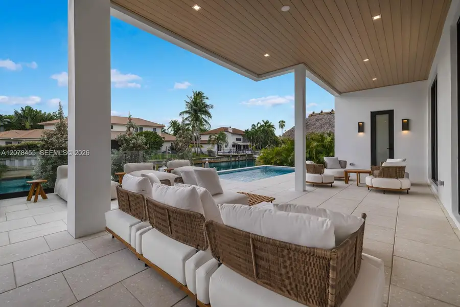 Exterior details and patio area of a home in , Boca Raton (Image 33).