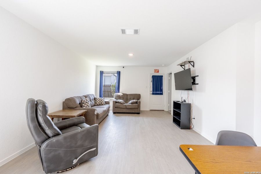 Furnished interior view inside a new home in , Marion (Image 9).