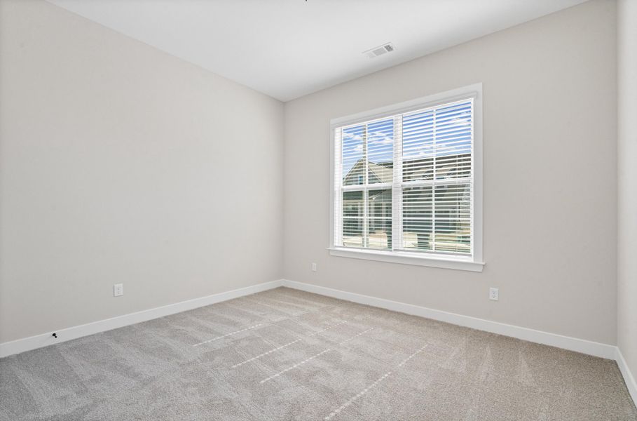 Spacious, unfurnished interior of a new home in Lockwood, Collierville (Image 22).