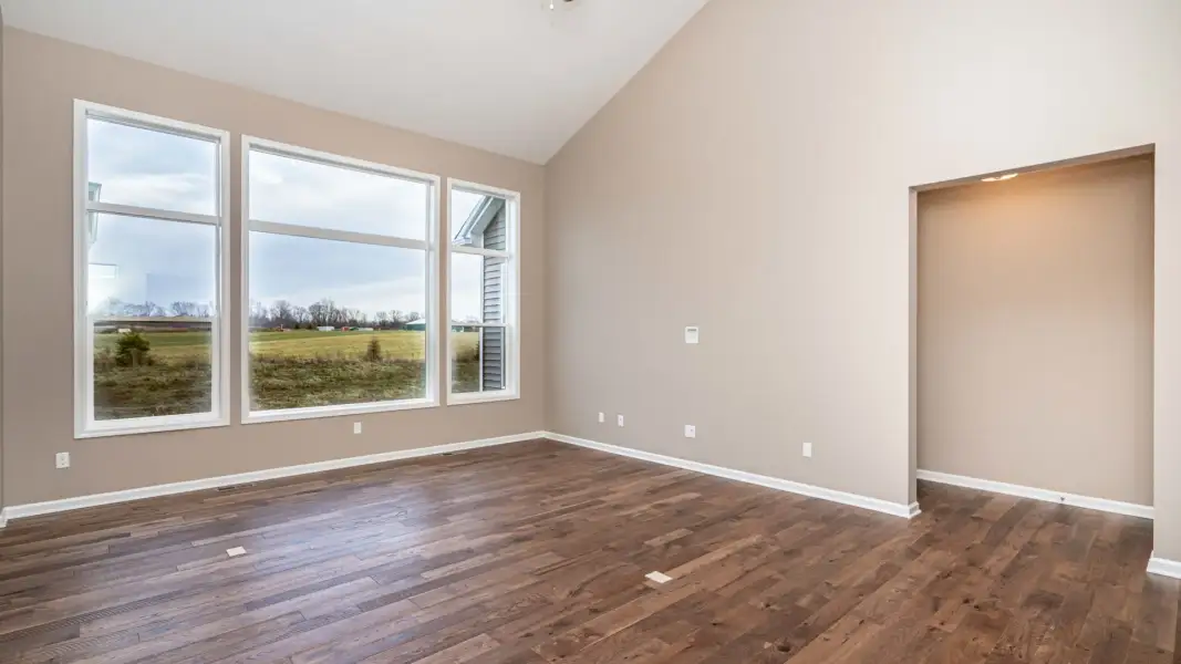 Representative unfurnished interior of a home built from the The Middleton by Norfolk Homes in Offsite Builds Southern Michigan, Ann Arbor (Image 47).